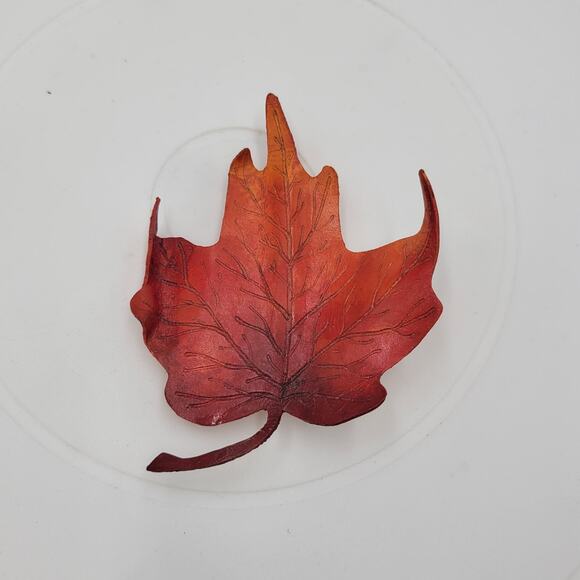 Vintage K & T Tovey Maple Tree Leaf Brooch/Pin Red Orange Autumn Fall Fashion - Picture 15 of 16